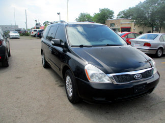 Used 2012 Kia Sedona LX image 1