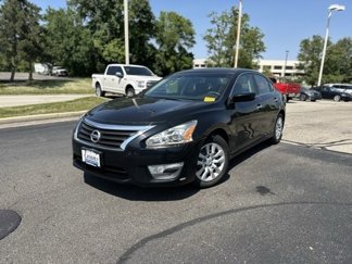 Used 2015 Nissan Altima 2.5 S w/ Power Driver Seat Package image 1