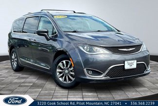 Used 2020 Chrysler Pacifica Touring-L Plus image 1