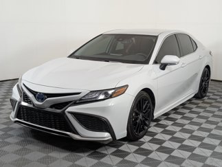 Used 2022 Toyota Camry XSE image 1