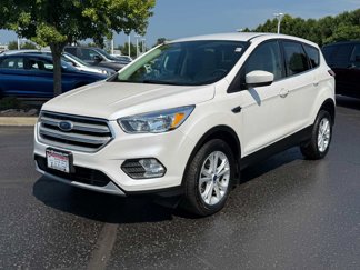 Used 2019 Ford Escape SE image 1