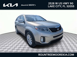 Used 2015 Kia Sorento EX w/ EX V6 Touring Package image 1