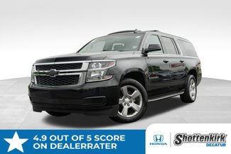 Used 2016 Chevrolet Suburban LT image 1