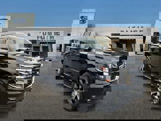Used 2020 Chevrolet Suburban LS w/ Max Trailering Package video 1
