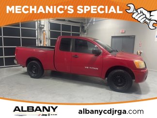 Used 2010 Nissan Titan XE image 1