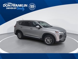 Used 2020 Hyundai Santa Fe SE image 1