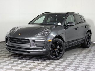 Certified 2022 Porsche Macan image 1