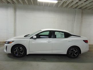 New 2025 Nissan Sentra SV image 1
