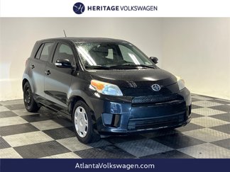 Used 2011 Scion xD image 1