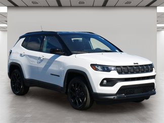 Used 2022 Jeep Compass Altitude image 1