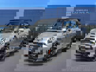 Used 2024 MINI Cooper S image 1