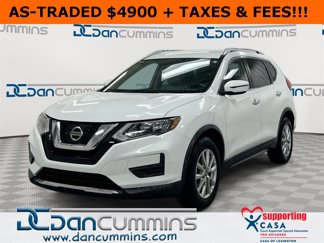 Used 2017 Nissan Rogue SV image 1