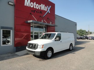 Used 2018 Nissan NV 2500 SV image 1