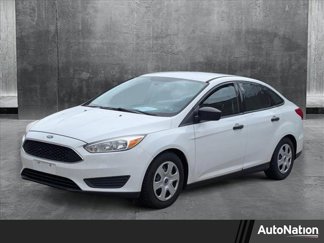 Used 2016 Ford Focus S image 1
