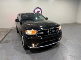 Used 2020 Dodge Durango SXT w/ 3rd Row Seating Group image 1