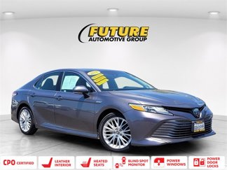 Certified 2018 Toyota Camry XLE image 1