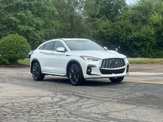 Used 2025 INFINITI QX55 Luxe w/ Accent Package image 1