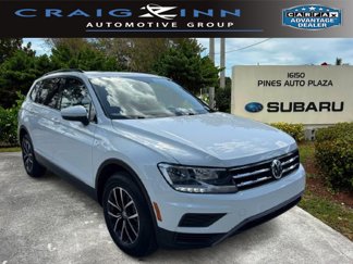 Used 2021 Volkswagen Tiguan SE w/ Panoramic Sunroof Package image 1
