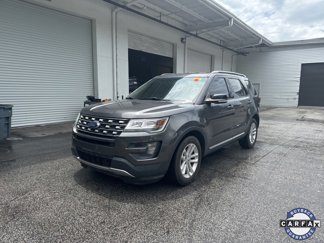 Used 2016 Ford Explorer XLT image 1
