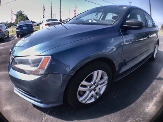 Used 2015 Volkswagen Jetta TDI S w/ Welcome Package image 1