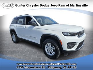 New 2025 Jeep Grand Cherokee Laredo w/ Luxury Tech Group I image 1