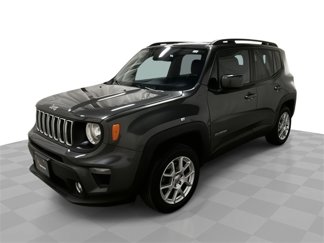 Used 2020 Jeep Renegade Latitude w/ Cold Weather Group image 1