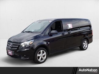 Used 2017 Mercedes-Benz Metris Passenger image 1