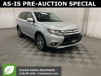 Used 2016 Mitsubishi Outlander SE image 1