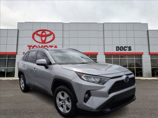 Used 2021 Toyota RAV4 XLE image 1