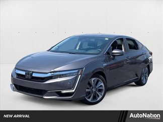 Used 2019 Honda Clarity Touring image 1