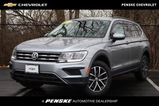 Used 2021 Volkswagen Tiguan SE image 1
