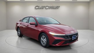 Certified 2025 Hyundai Elantra SE image 1