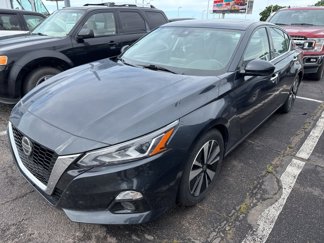 Used 2020 Nissan Altima 2.5 SL image 1