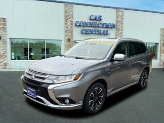 Used 2018 Mitsubishi Outlander GT image 1
