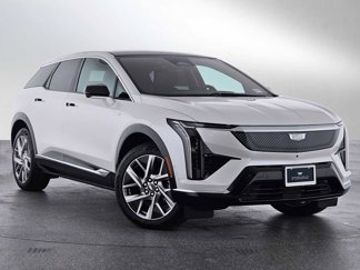 New 2025 Cadillac Optiq Luxury 1 image 1