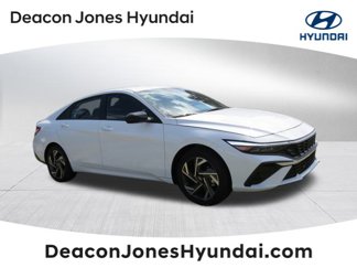 Certified 2025 Hyundai Elantra Sport image 1