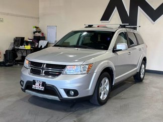 Used 2012 Dodge Journey SXT image 1