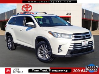 Used 2019 Toyota Highlander XLE image 1