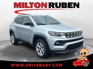 New 2025 Jeep Compass Latitude image 1