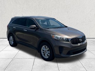 Used 2019 Kia Sorento LX image 1