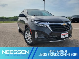 Used 2023 Chevrolet Equinox LT image 1