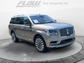 Used 2019 Lincoln Navigator Reserve image 1