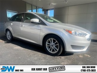 Used 2017 Ford Focus SE w/ Cold Weather Package image 1