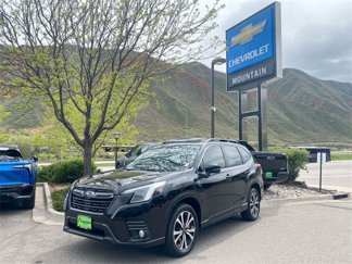 Used 2022 Subaru Forester Limited image 1
