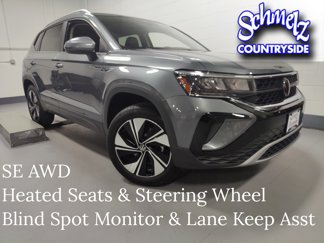 Used 2024 Volkswagen Taos SE image 1