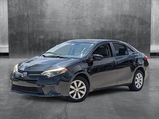 Used 2015 Toyota Corolla LE image 1