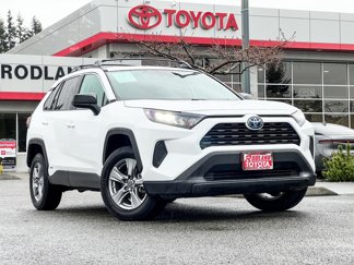 Certified 2022 Toyota RAV4 LE image 1