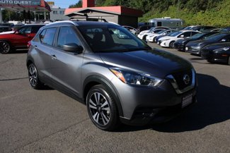 Used 2019 Nissan Kicks SV image 1