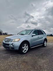 Used 2008 Mercedes-Benz ML 550 4MATIC image 1