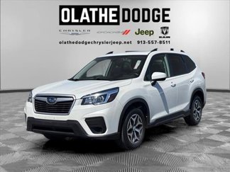 Used 2019 Subaru Forester Premium image 1